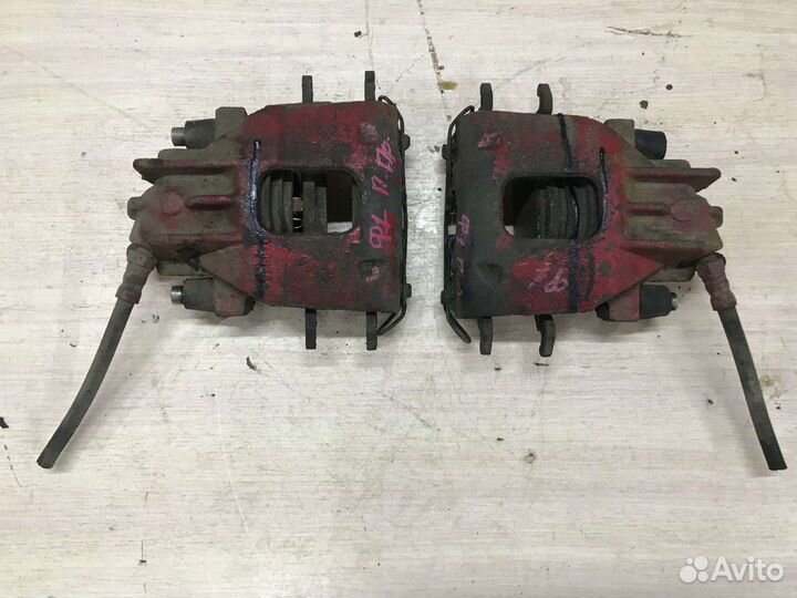 Суппорта тормозные передние Ford focus 1