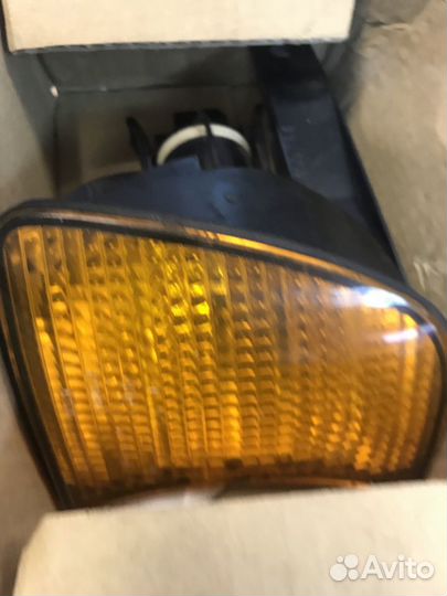 Поворотники BMW E34