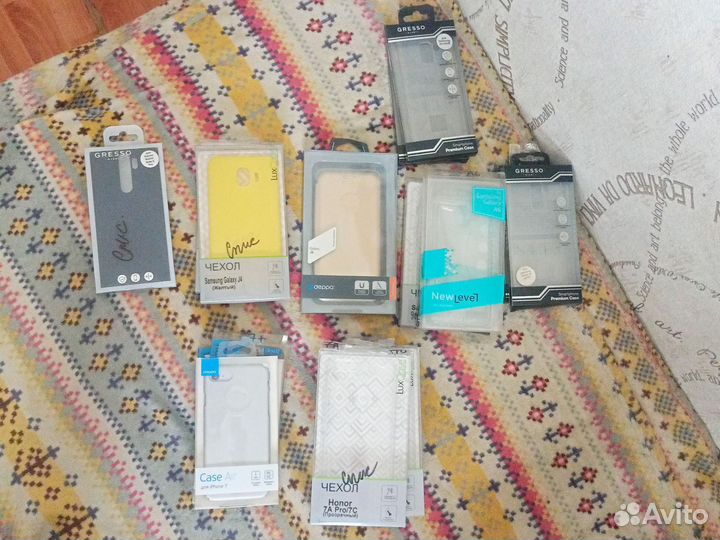 Чехлы для телефонов