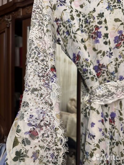 Нарядное платье