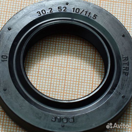 Сальник 30.2x52x10/11.5