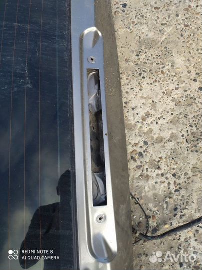 Крышка багажника задняя Toyota Land Cruiser 100