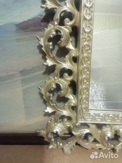 Интерьерное настенное зеркало 2940