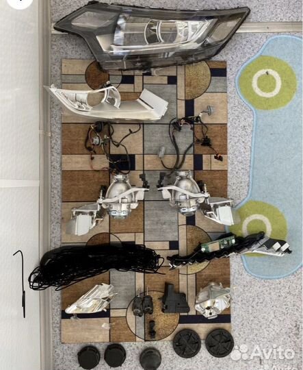 Детали фары на mitsubishi outlаnder 3