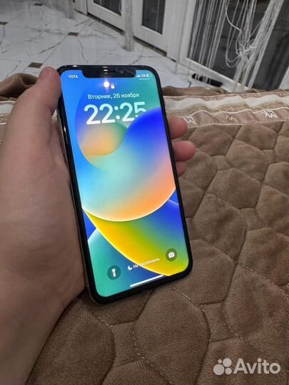 iPhone X, 64 ГБ