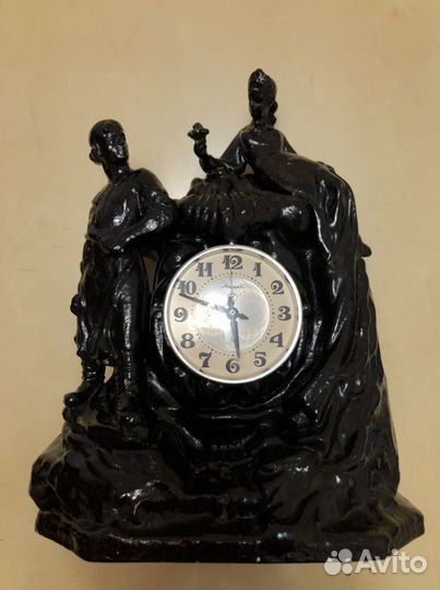 Часы Хозяйка медной горы