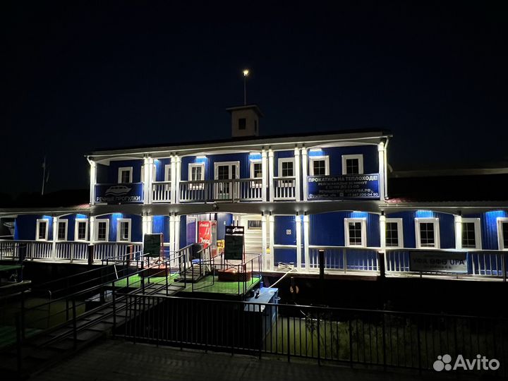 Дебаркадер