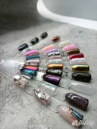 Модель на маникюр+ гель-лак (Район Галереи Чижова)