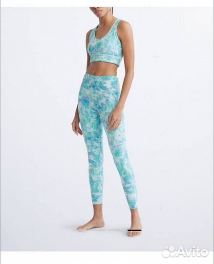 Костюм для фитнеса Calvin Klein