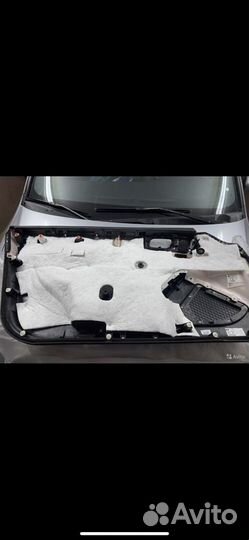 Обшивка двери Infiniti g37 coupe