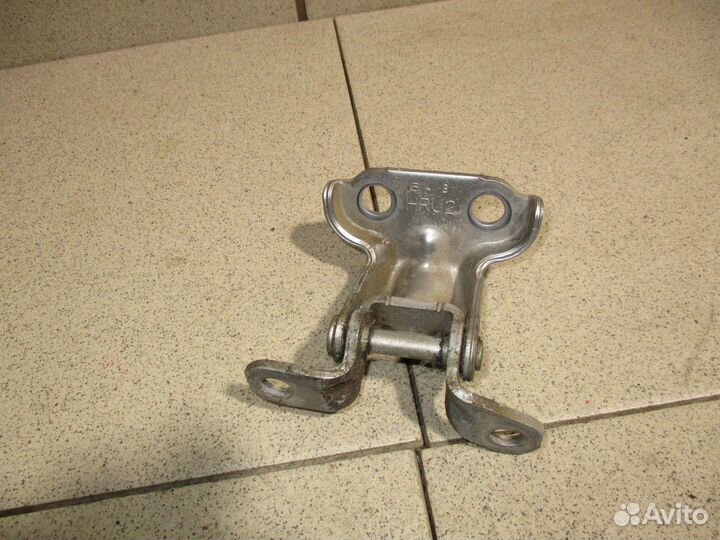 Петля двери задней левой верхняя Subaru Legacy Ou