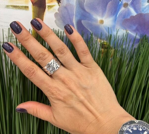 Серебряное кольцо