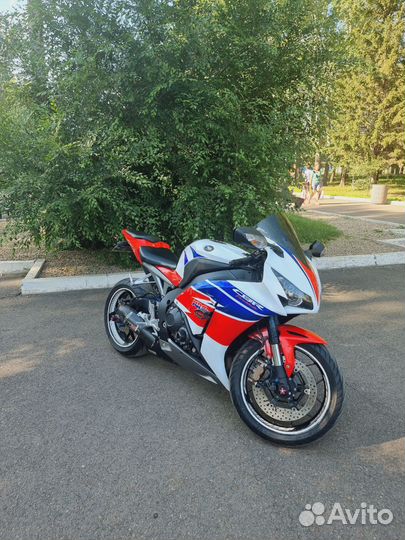 Продам CBR 1000 RR