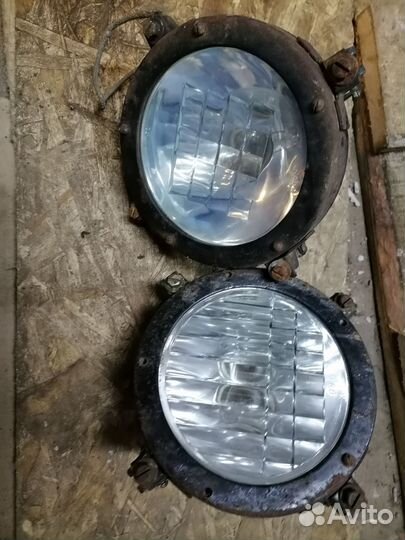 Танковые фары
