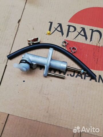 Главный цилиндр сцепления Mazda 2DY