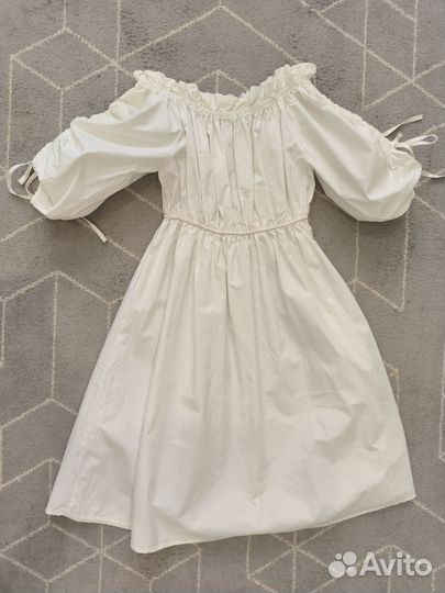 Платье белое р44