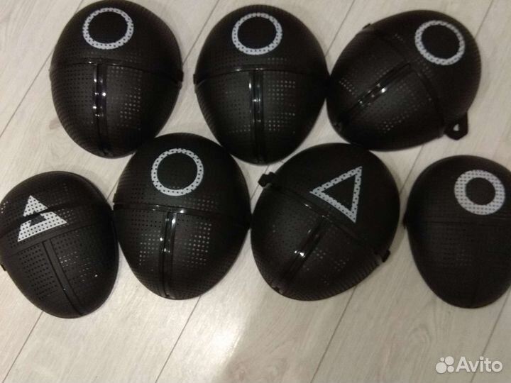 Маска игра в кальмара