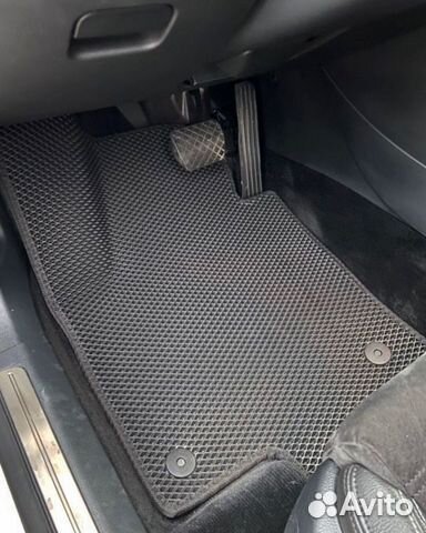 Ево автоковрики 3D с бортиками Jensen