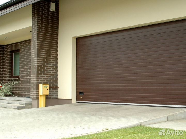 Секционные подъемные ворота