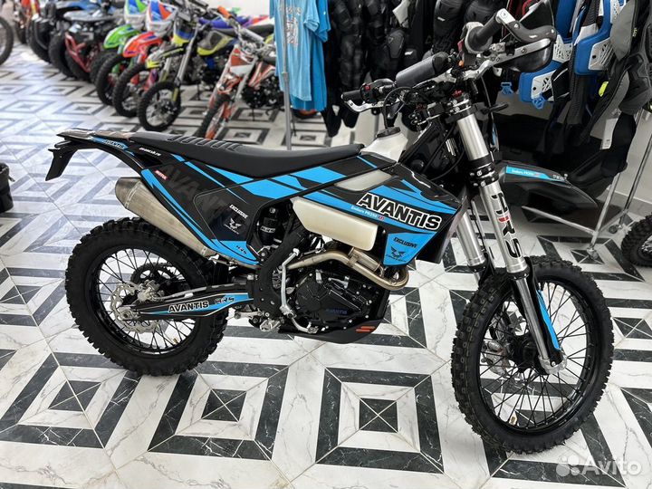 Мотоцикл Avantis Enduro 250 EFI Exclusive