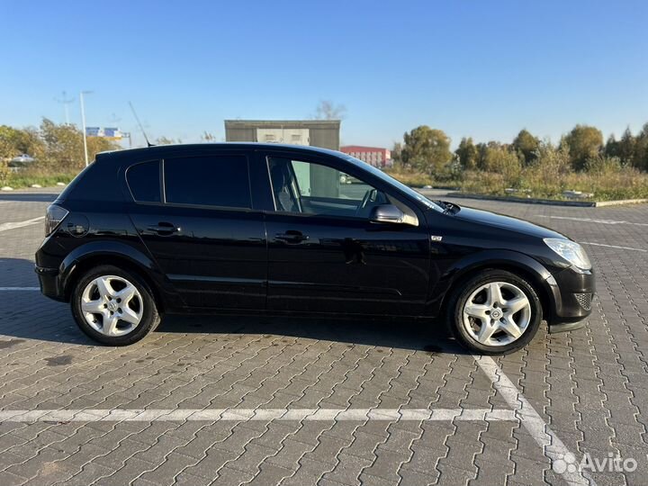 Opel Astra 1.3 МТ, 2010, 198 300 км