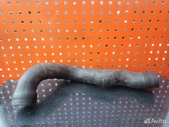 Патрубок интеркуллера Мерседес