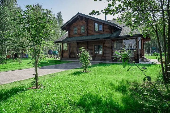 Дом 236 м² на участке 5 га