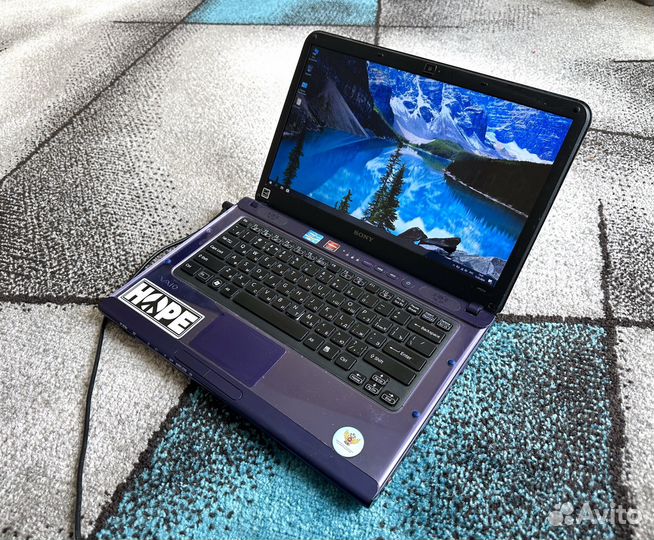 Ноутбук Sony i3
