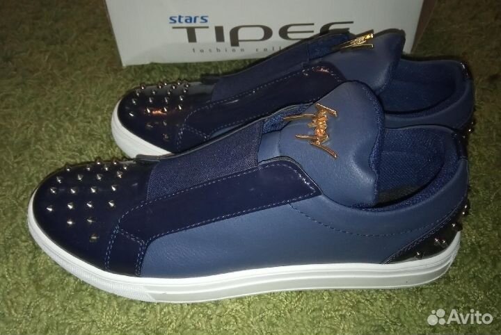 Слипоны кроссовки с шипами 43 разм