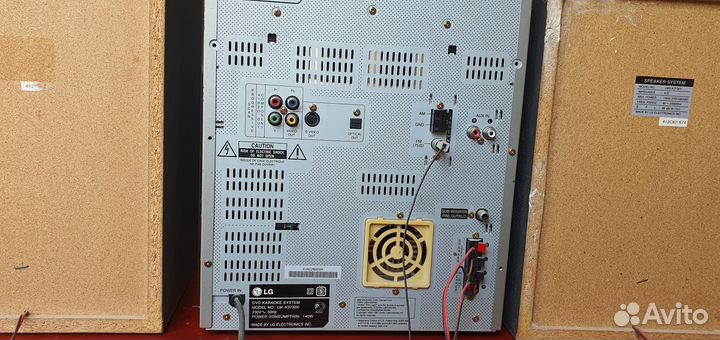 Музыкальный центр с караоке LG LM-K3730X