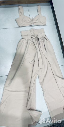 Брючный костюм женский 40 42