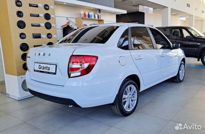 LADA Granta 1.6 МТ, 2023