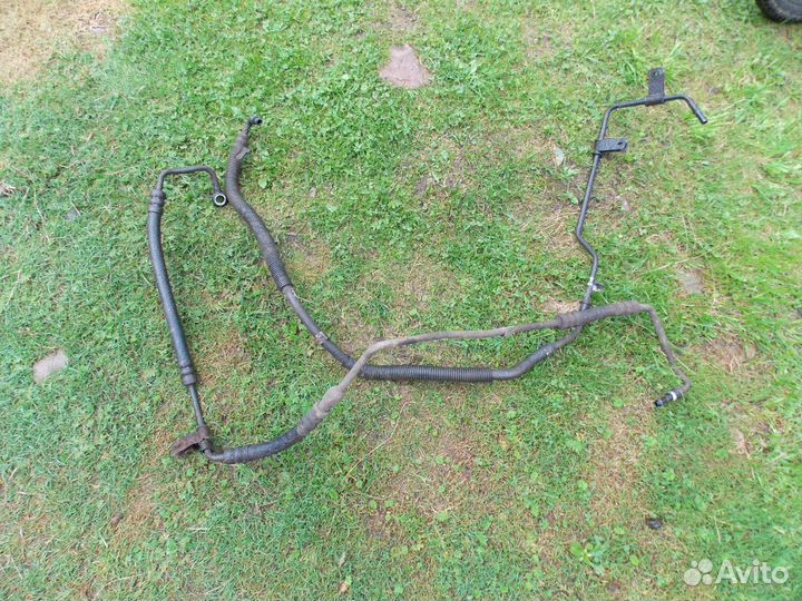 Трубки гура Chery Fora