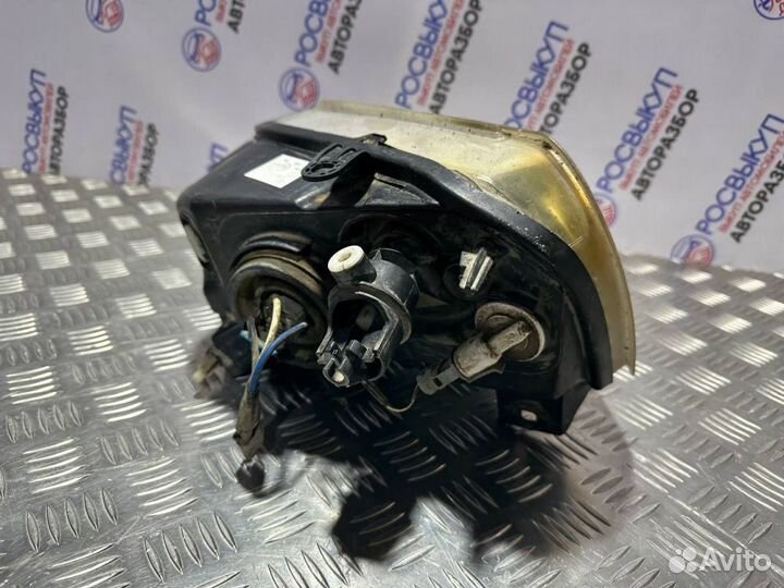 Фара правая LADA Largus