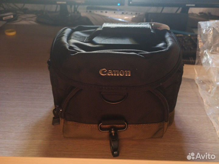 Сумка для фотоаппаратов и камер Canon