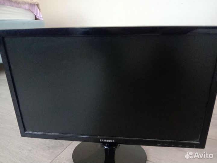 Монитор Philips