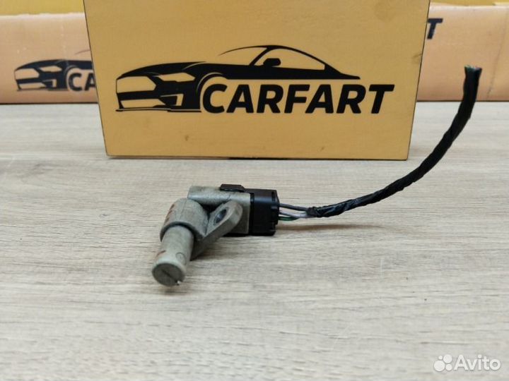 Датчик положения распредвала Land Rover Freelander