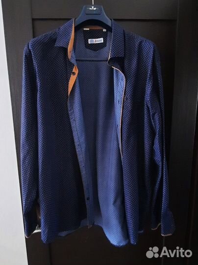 Мужская рубашка в мелкую клетку