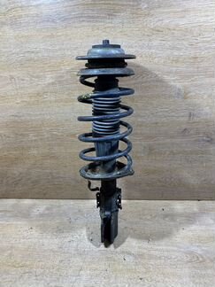 Передняя стойка Renault Rapid ST87