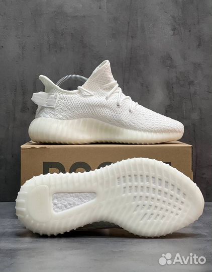 Женские кроссовки Adidas (37-41)