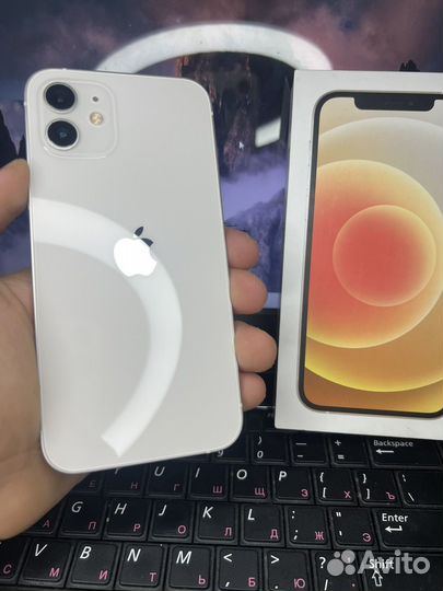 iPhone 12, 64 ГБ