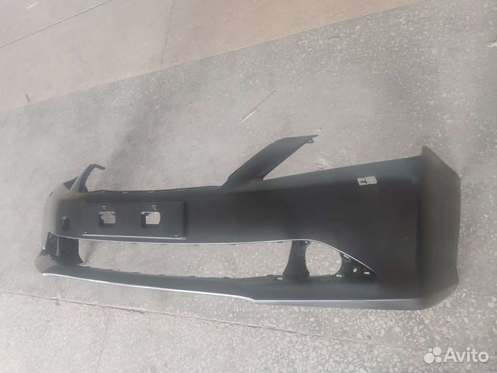 Бампер Тойота Камри 50. 11-14 г.в. под омыватели