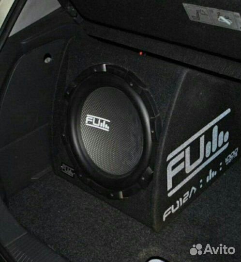 Активный сабвуфер