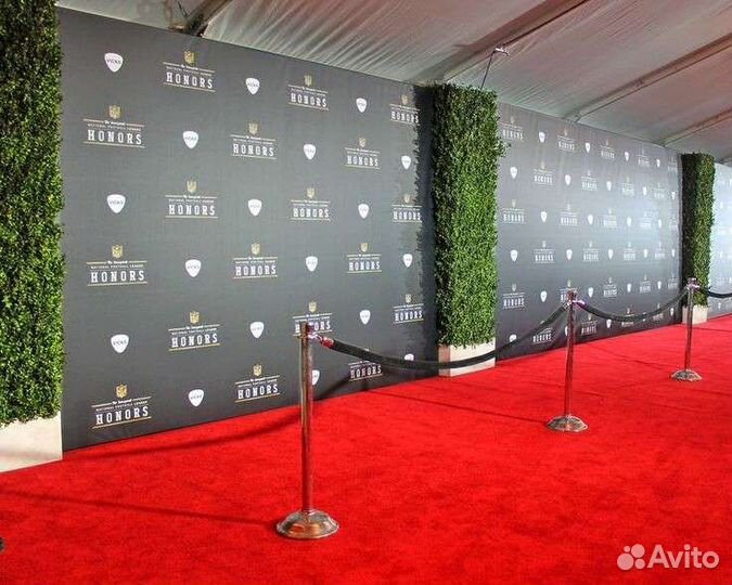 Красная ковровая дорожка для мероприятий