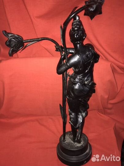 Каслинское кусинское литьё Диана с цветами