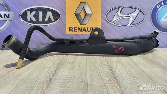 Горловина топливного бака бензобака Renault clio 3