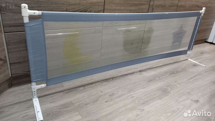 Бортики на кровать (защита детей от падения)