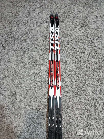 Беговые лыжи