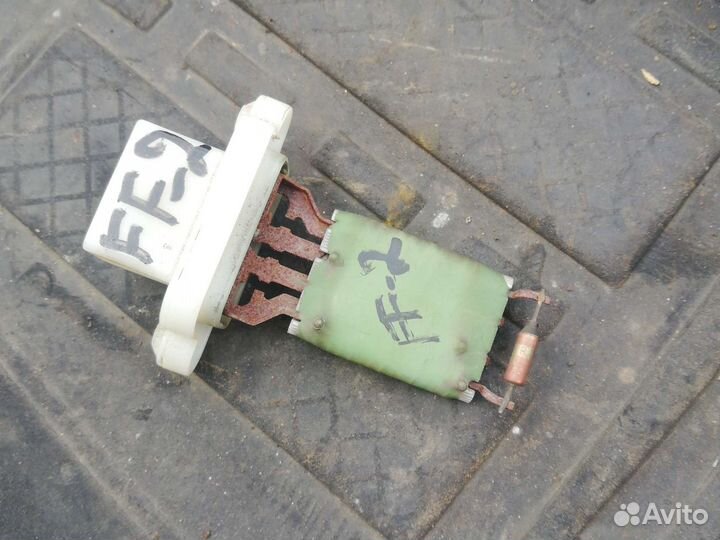 Резистор печки Форд Фокус 2