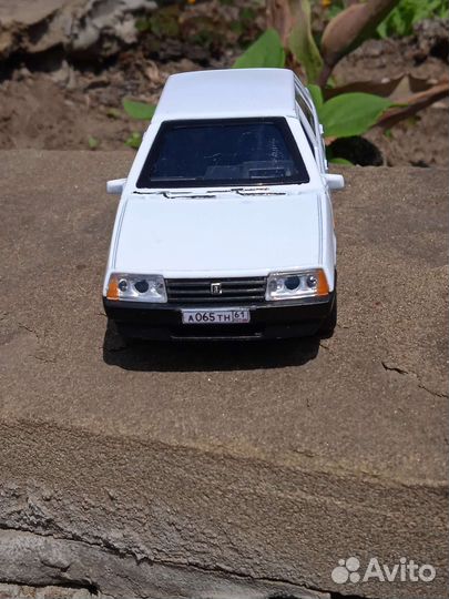 Модель ваз21099